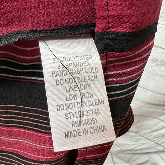 Monteau Striped Cold Shoulder Flutter Sleeve Short Sleeve Top - Picture 7 of 7